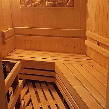 Lodge Dom Goralski Kamilux *